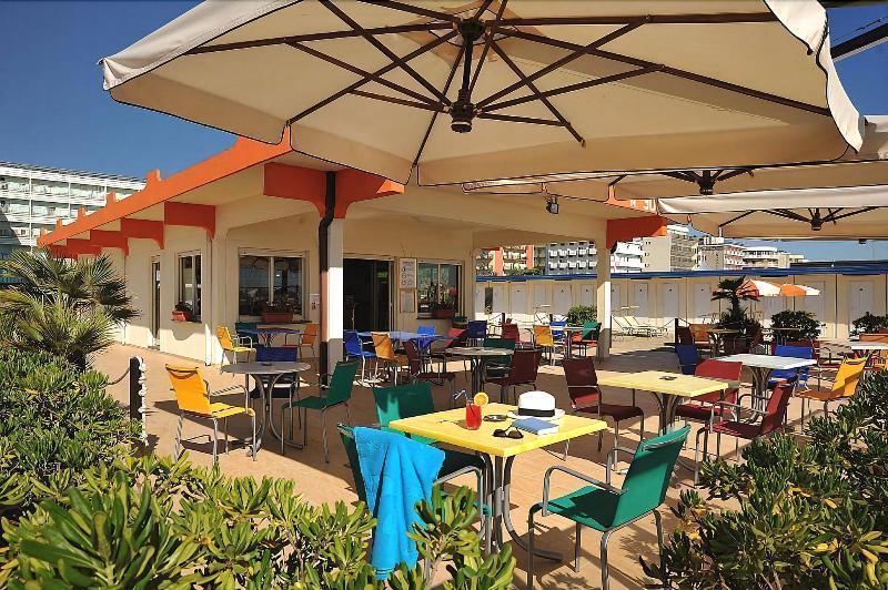 Hotel Ausonia Milano Marittima Exterior photo