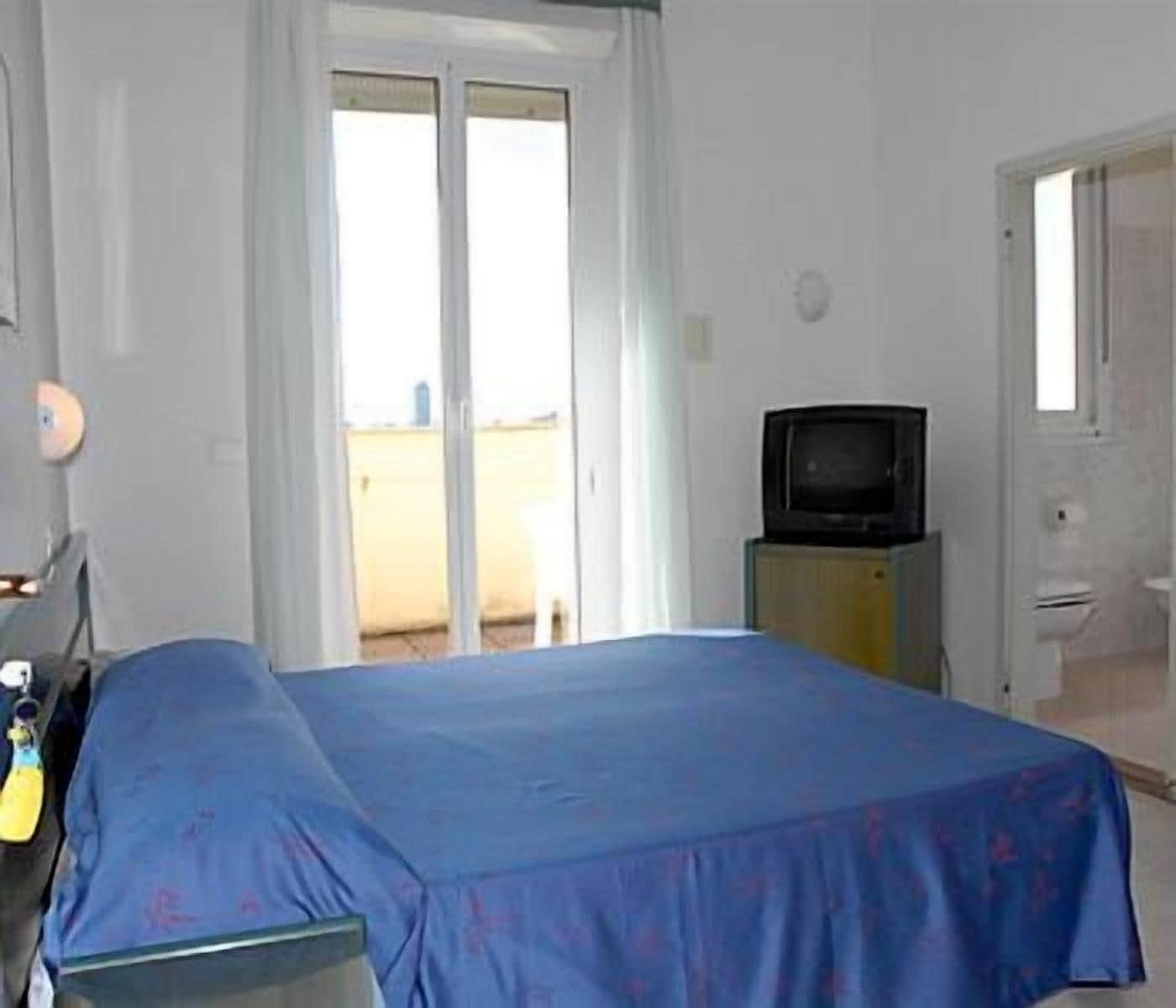Hotel Ausonia Milano Marittima Exterior photo